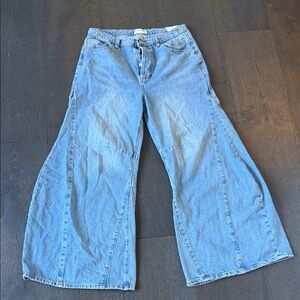 We The Free Light Blue Flared Wide-Leg Jeans size 31